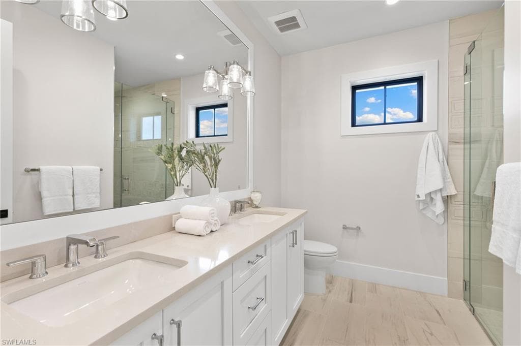 1191 7th AVE N-38