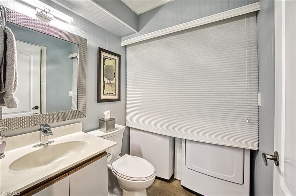 9626 Windsor Club CIR-24