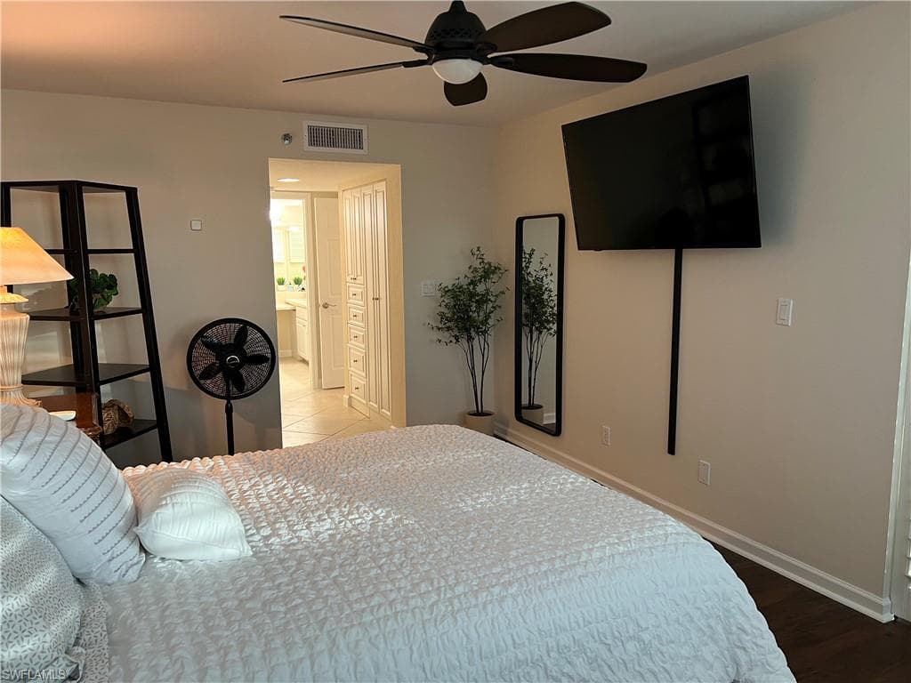 26225 Hickory BLVD 7D-18