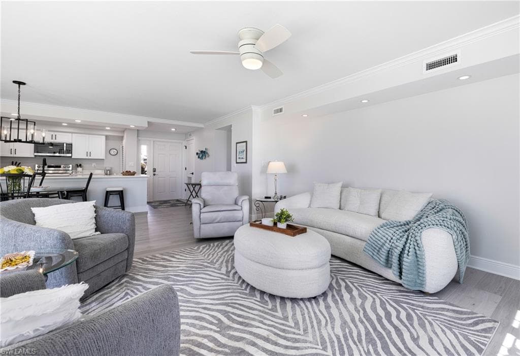 6672 Estero BLVD A110-5