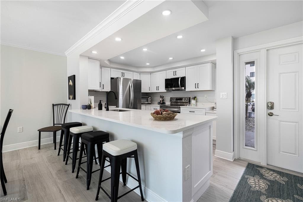 6672 Estero BLVD A110-10