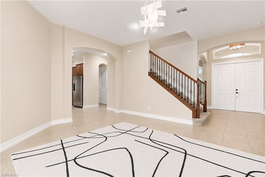 291 Saddlebrook LN-19
