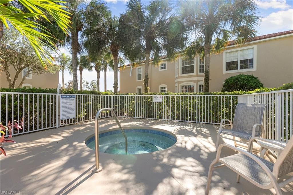 2860 Cypress Trace CIR 1825-23