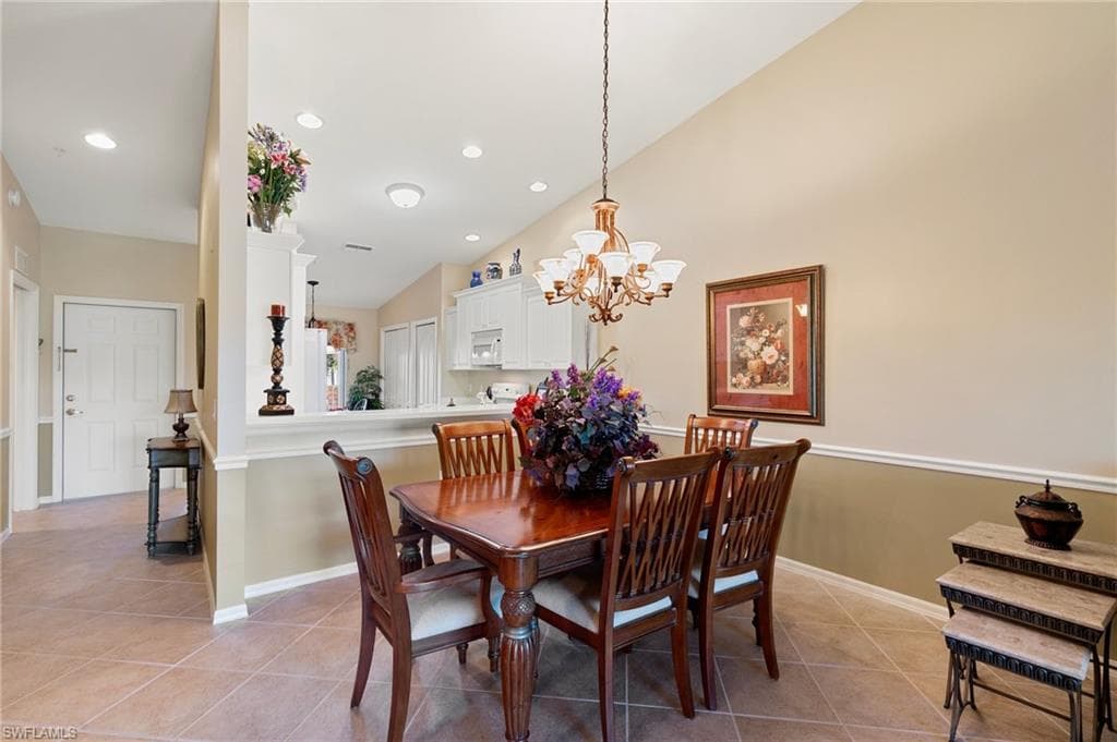 2860 Cypress Trace CIR 1825-7