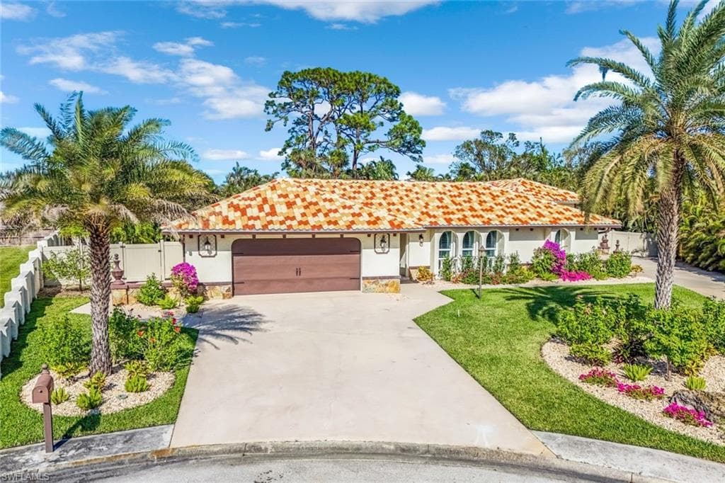 13750 McGregor BLVD-2