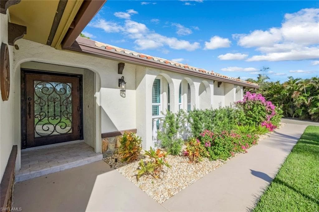 13750 McGregor BLVD-5