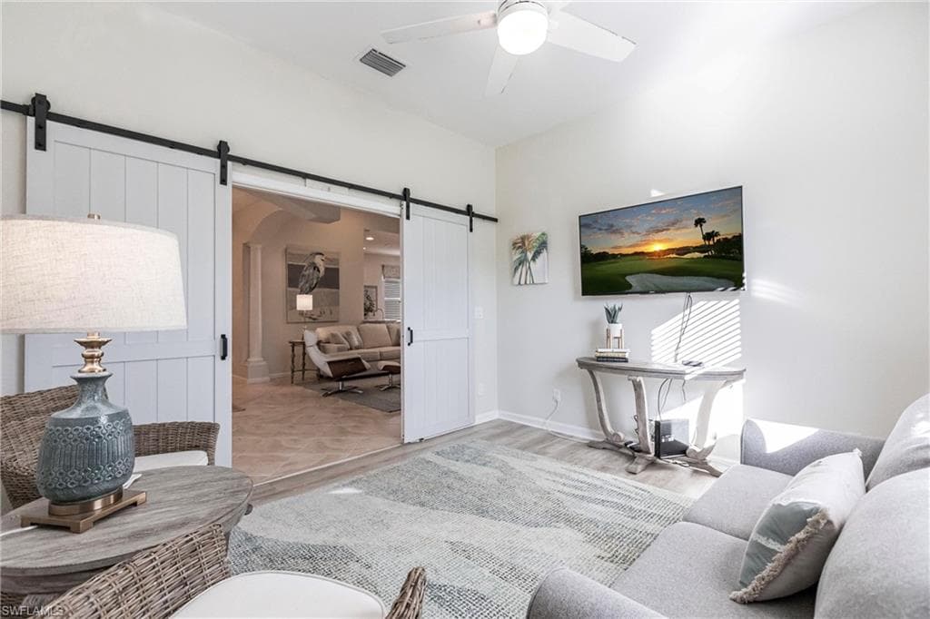 3920 Lakeview Isle CT-27