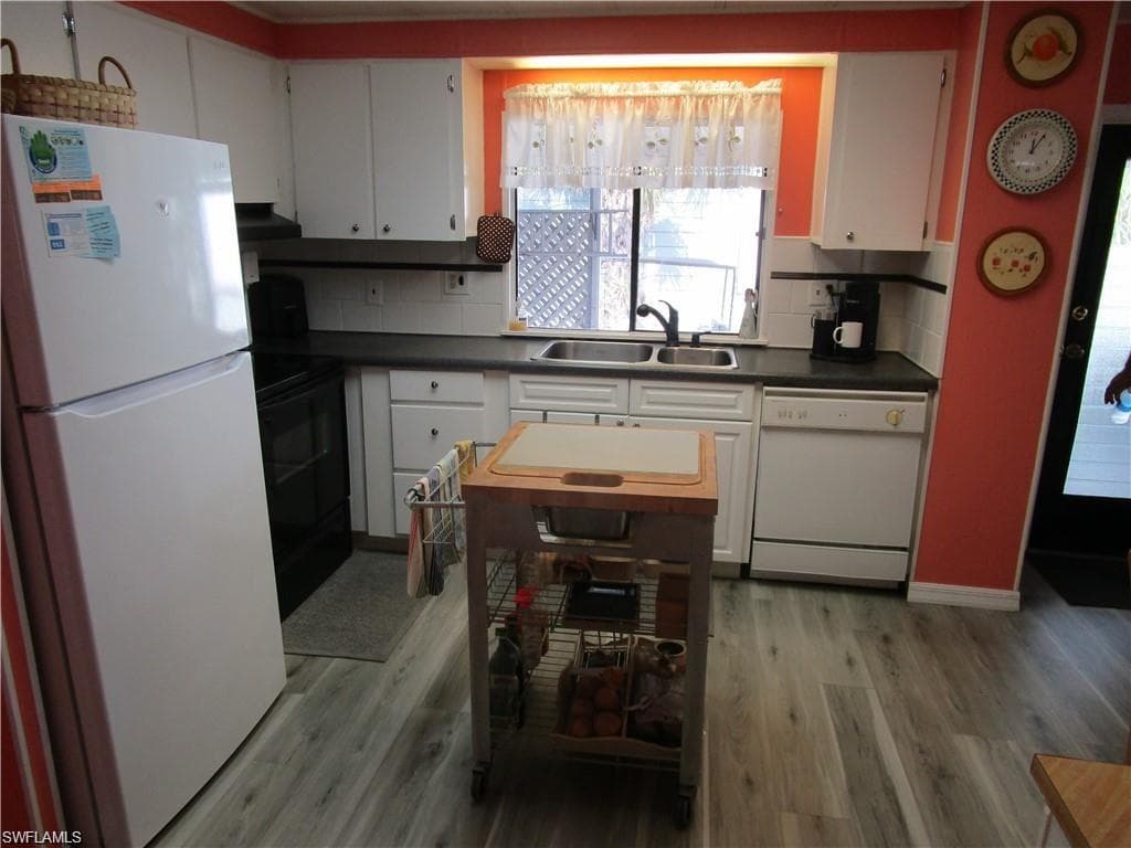 16015 Tangelo WAY-16