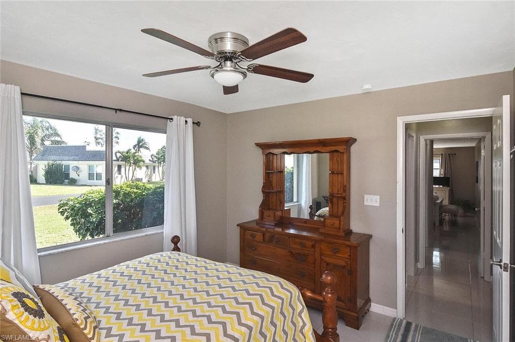 4 Park Lane CIR-33