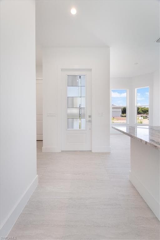 2537 Linda DR-6
