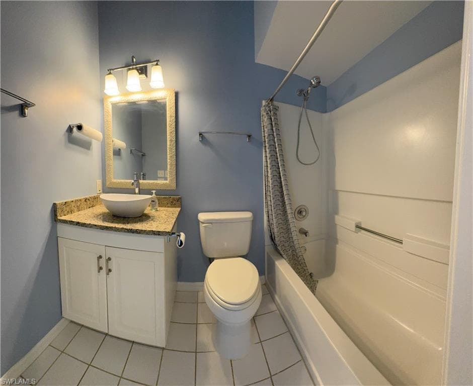 12065 Summergate CIR 203-15
