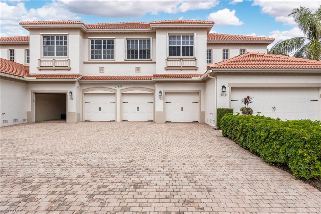 17483 Old Harmony DR 102-1