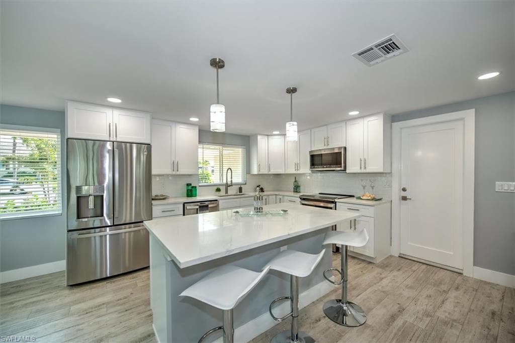 16 Palmview BLVD-6