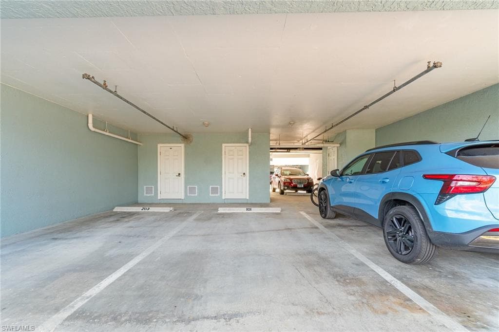 22724 Island Pines WAY 101-10