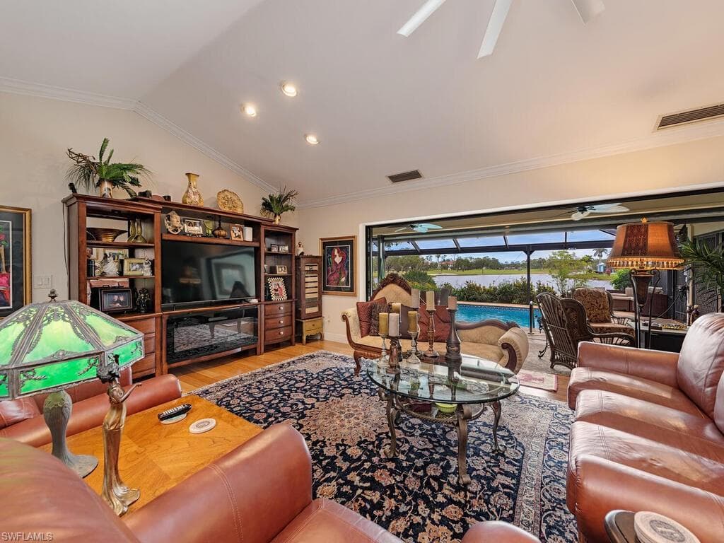 431 Forest Hills BLVD-8