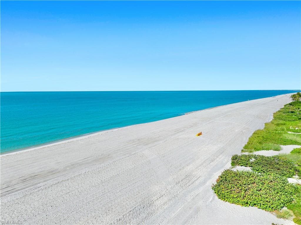 15819 Captiva DR-13