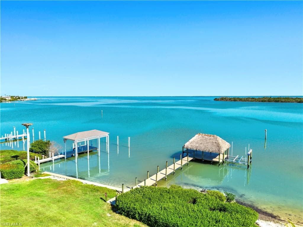 15819 Captiva DR-14