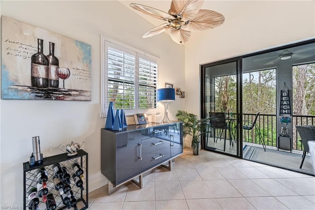 27001 Serrano WAY 201-8