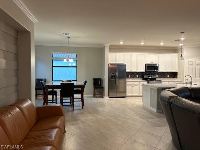 12048 HAWTHORN LAKE DR 201-6