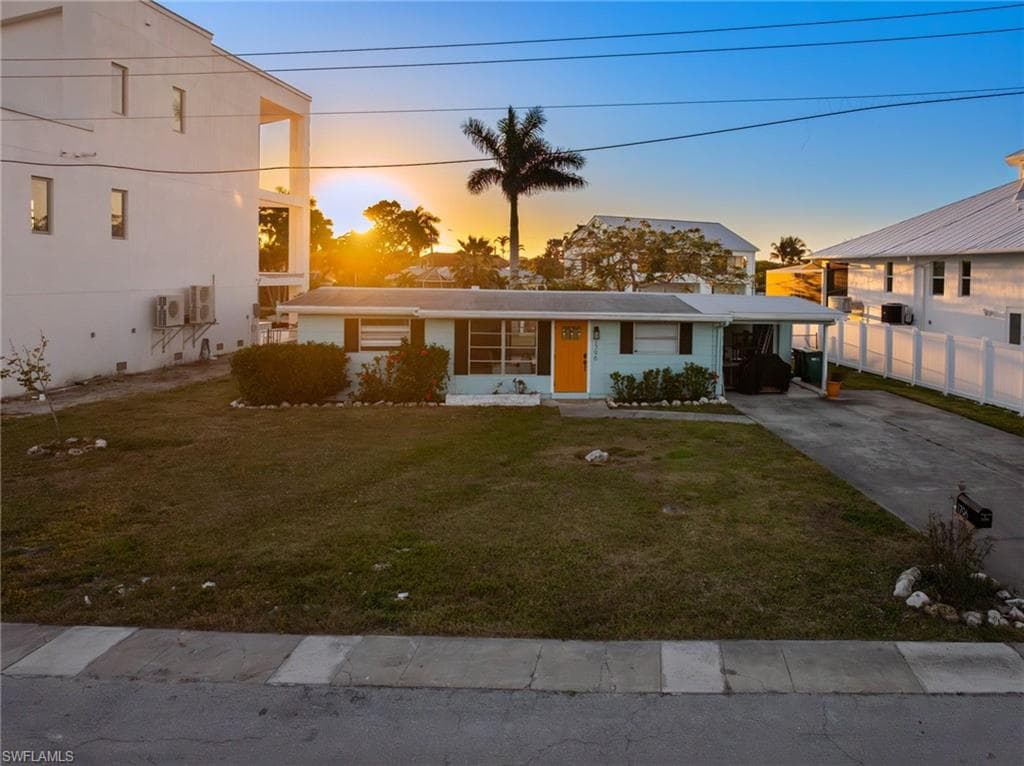 1796 Holiday LN-5