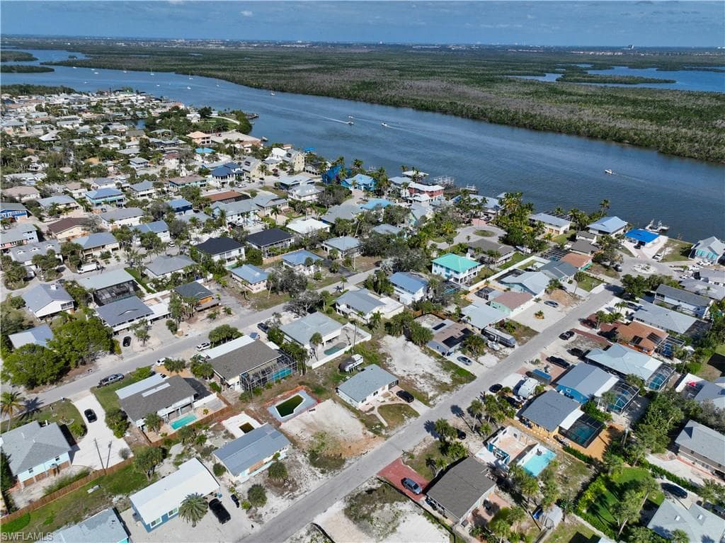 161 Hibiscus DR-27