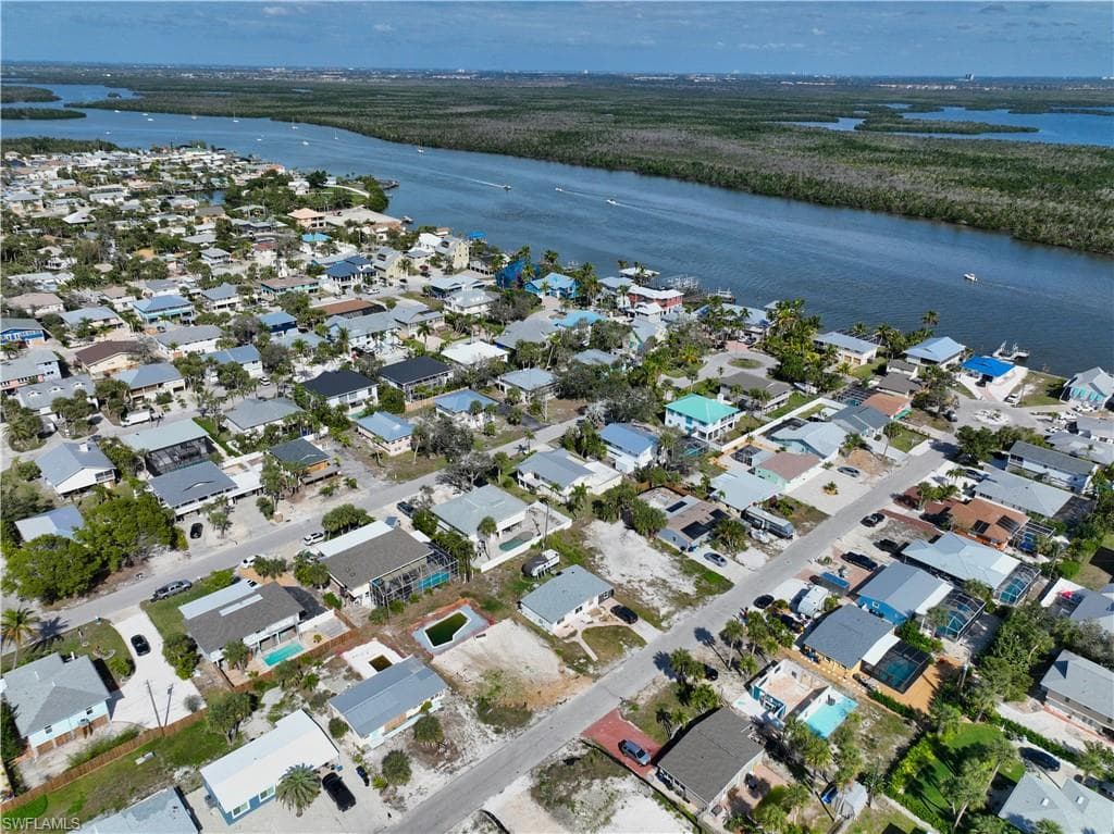 161 Hibiscus DR-26