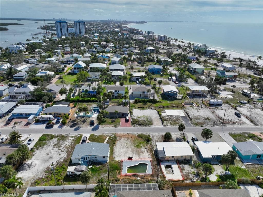 161 Hibiscus DR-10