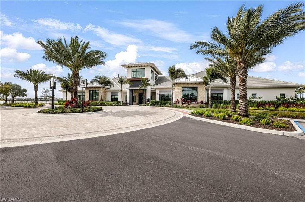 11821 Venetian Lagoon DR 104-28