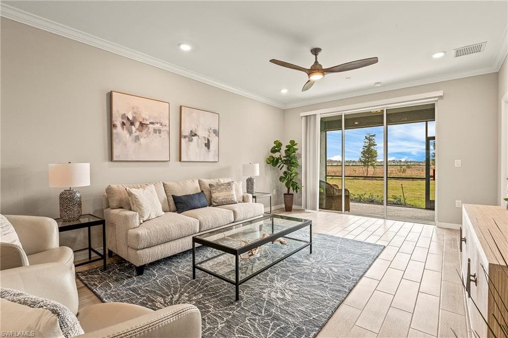 11821 Venetian Lagoon DR 104-9