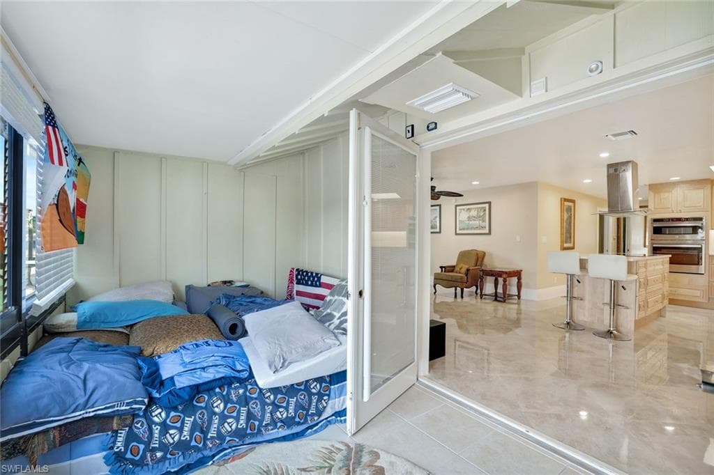 1405 Curlew AVE 3-16