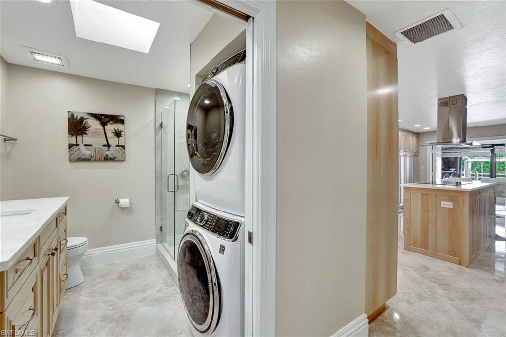 1405 Curlew AVE 3-14