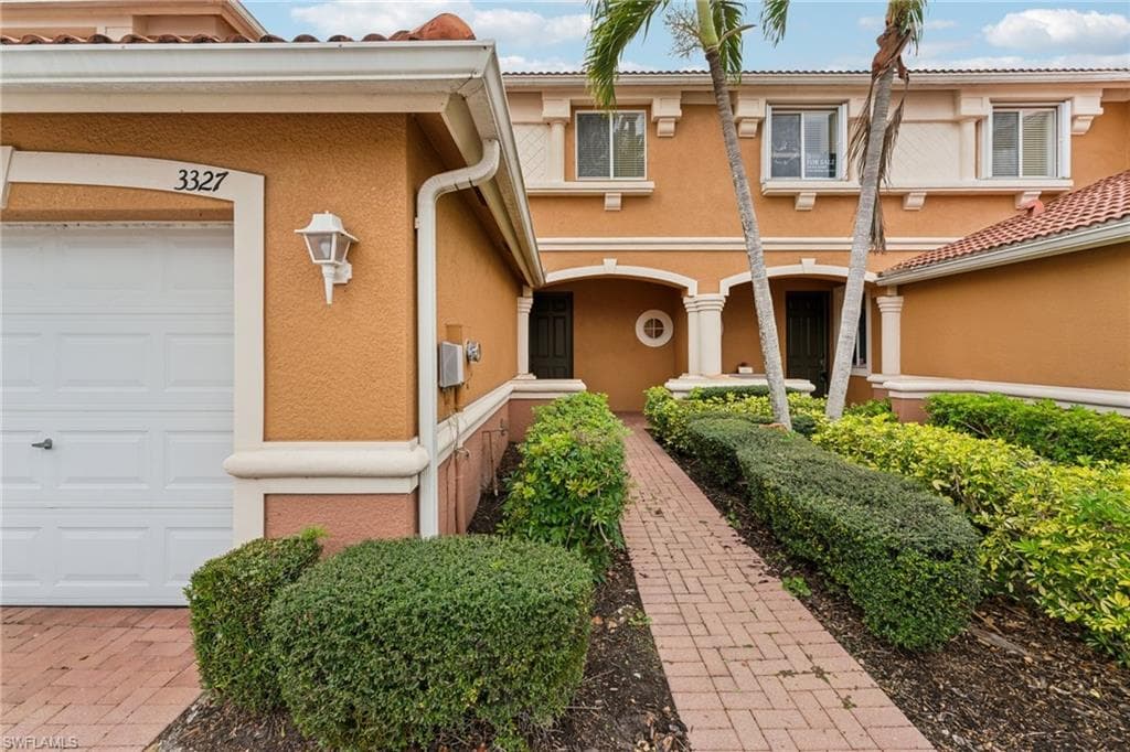 3327 Dandolo CIR-1