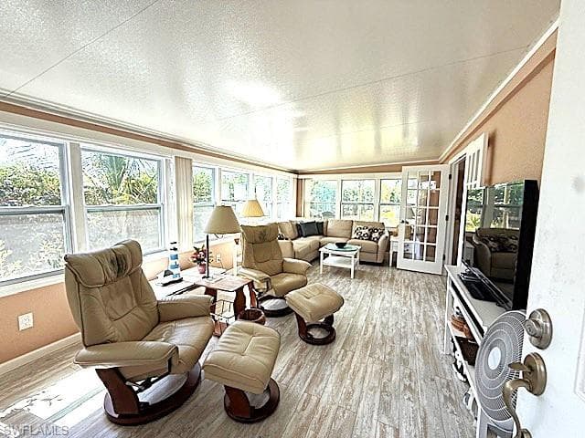 27366 Bourbonniere DR-7