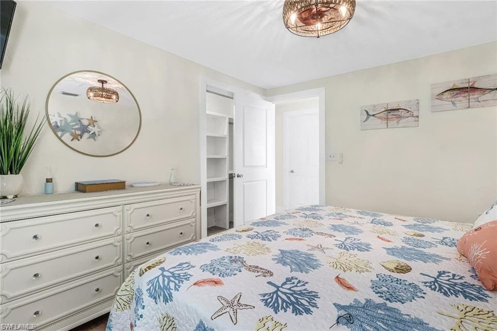 2686 Clyde ST-23