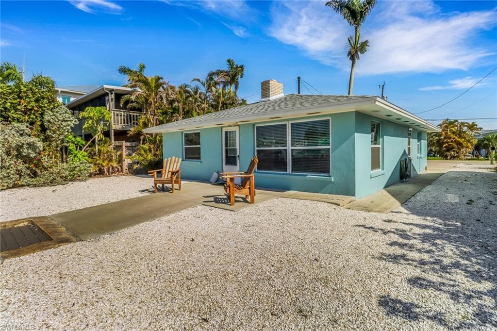 2686 Clyde ST-2