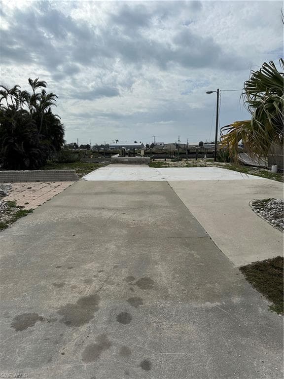 829 Oak ST-2