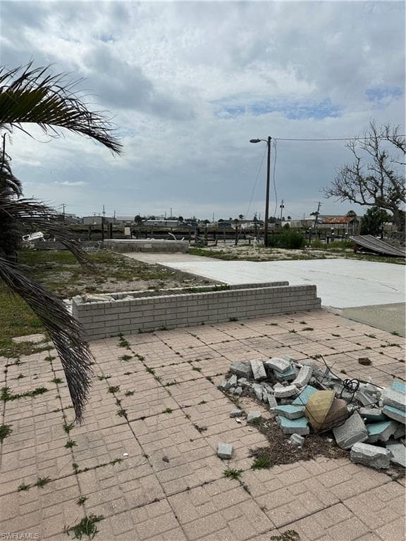 829 Oak ST-3