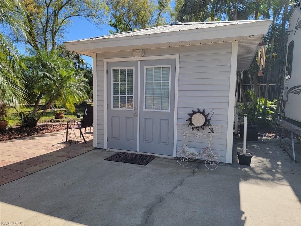 5761 Brightwood DR-5