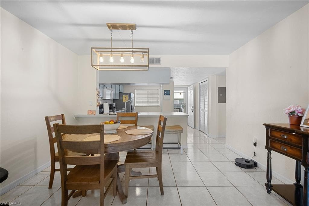 144 Cypress WAY E 707-16