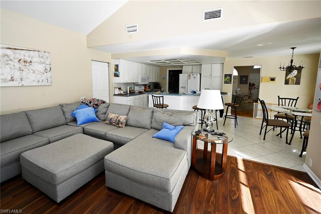 15176 Fiddlesticks BLVD-4