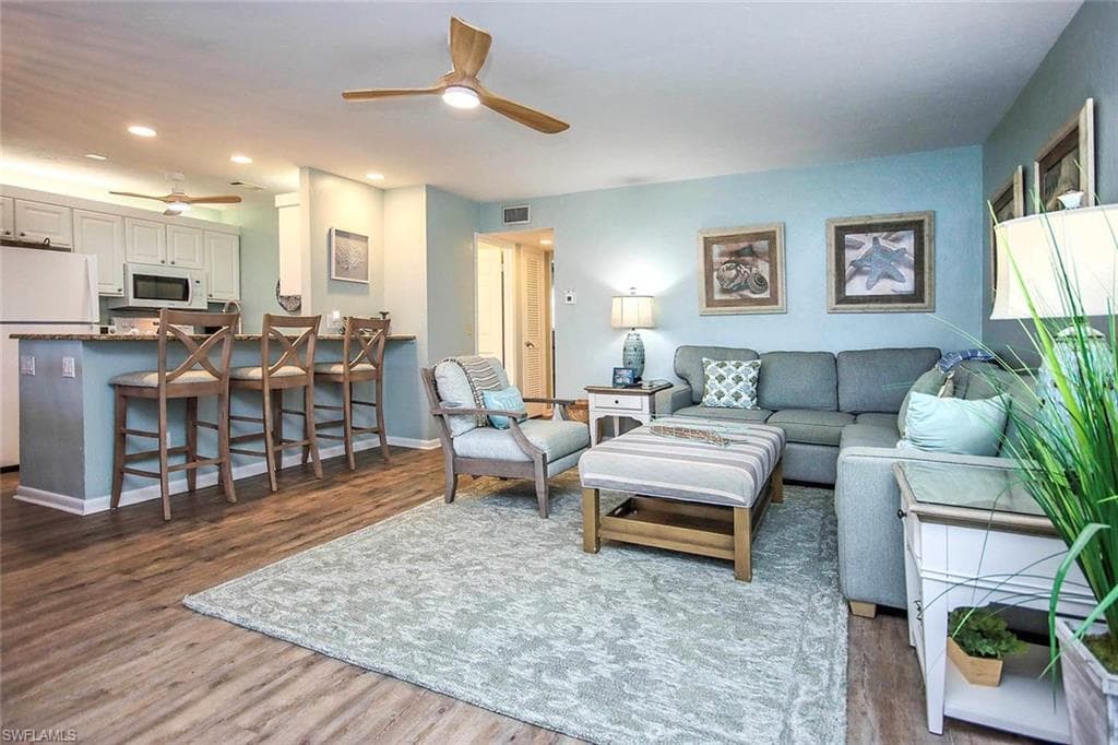 827 E Gulf DR G7-2