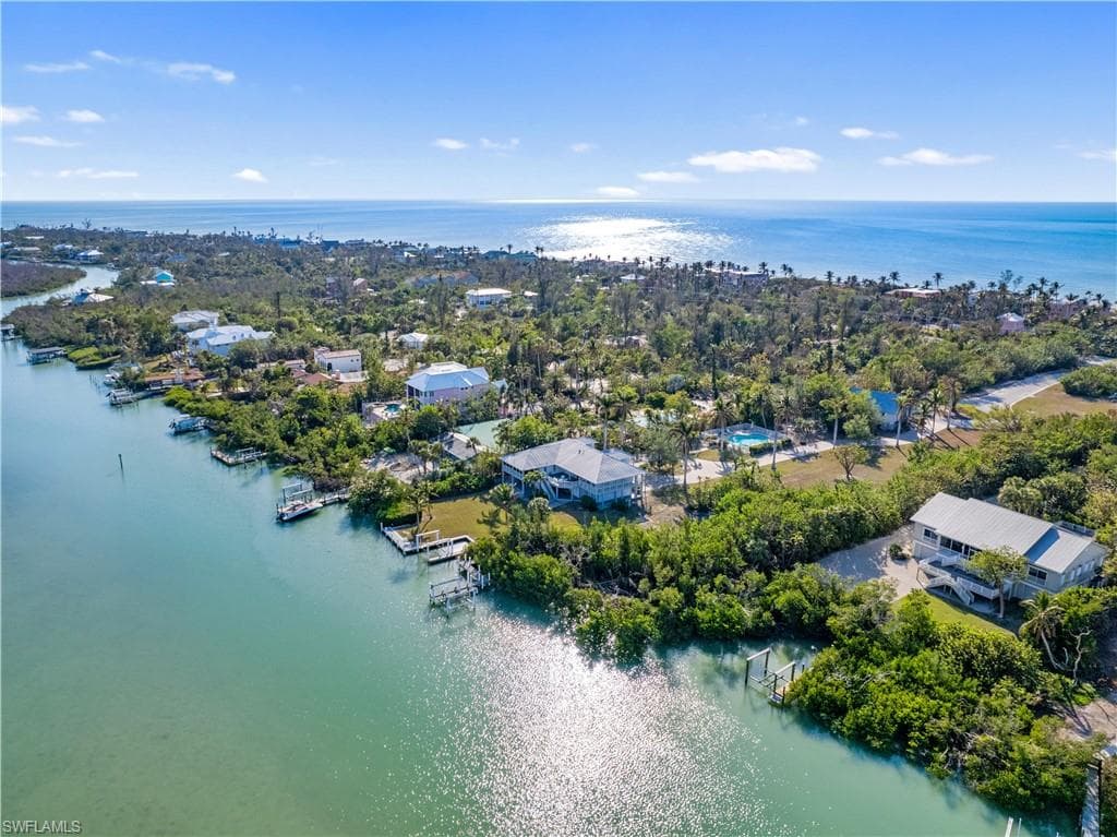 16543 Captiva DR-46