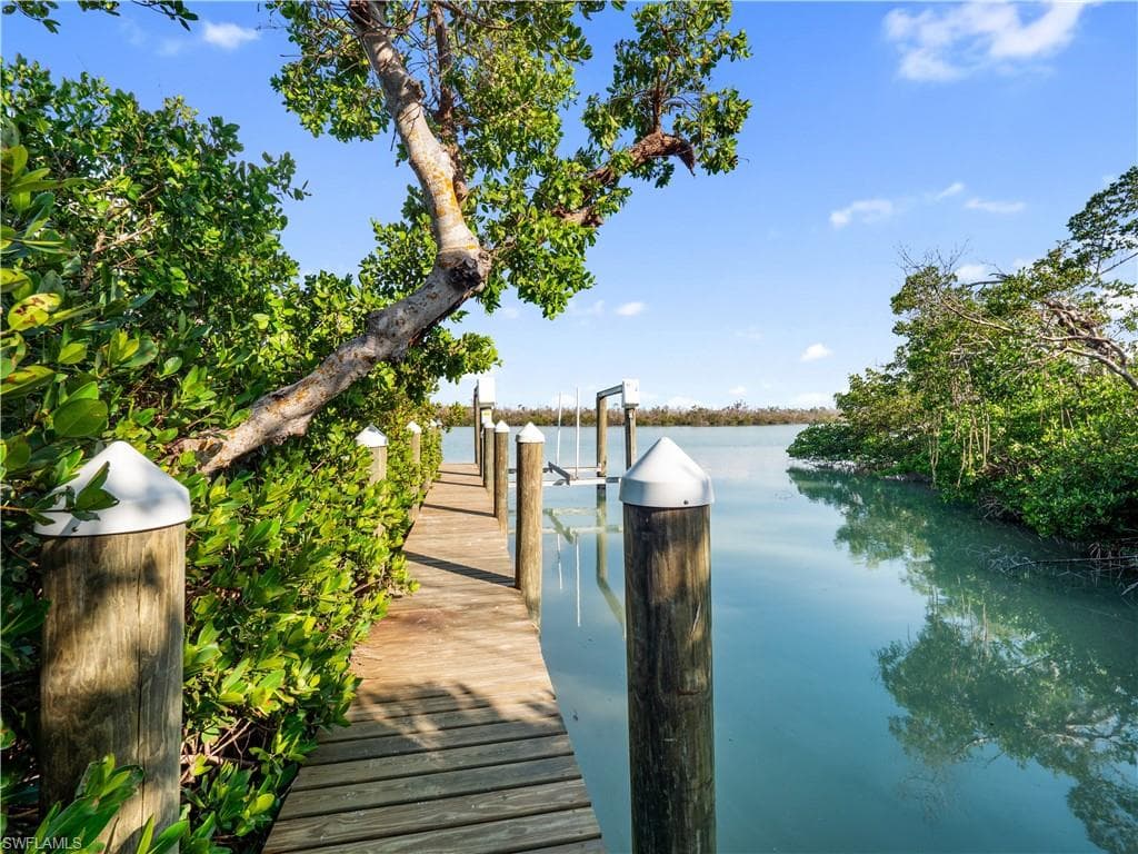 16543 Captiva DR-3