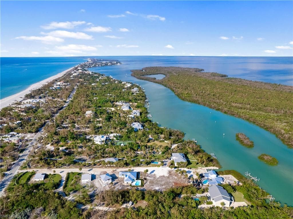 16543 Captiva DR-44
