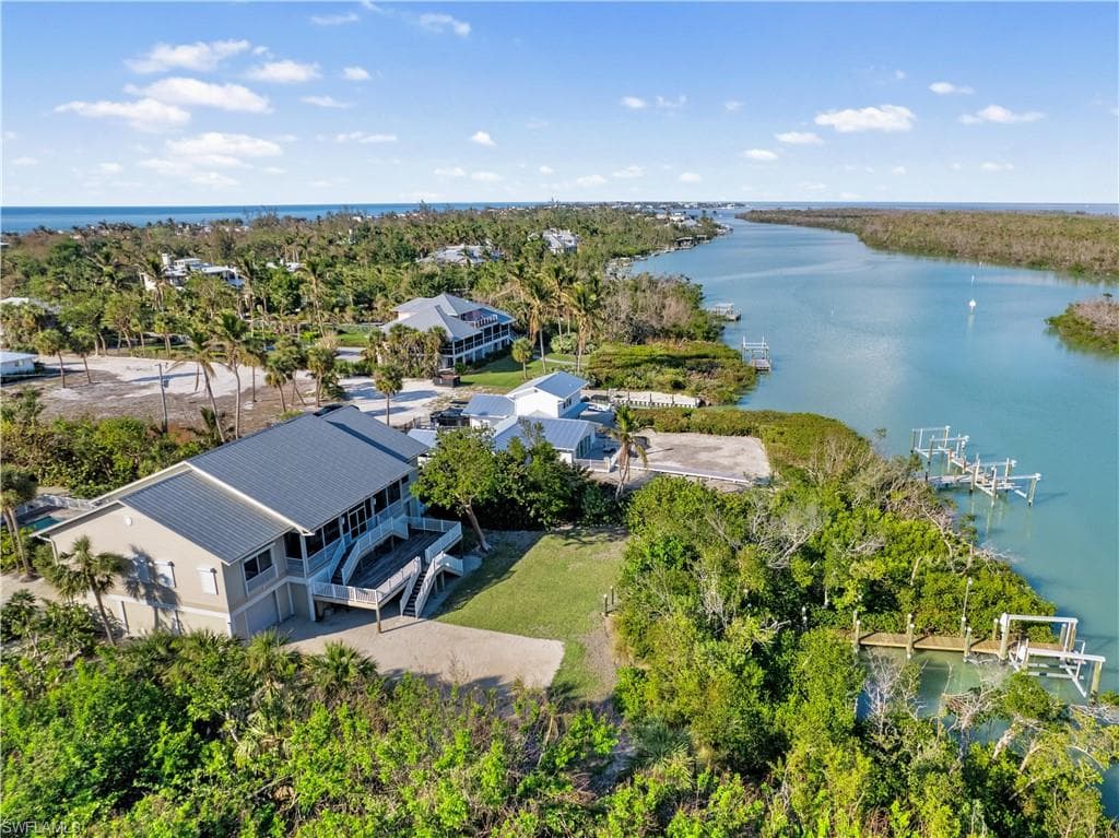 16543 Captiva DR-4