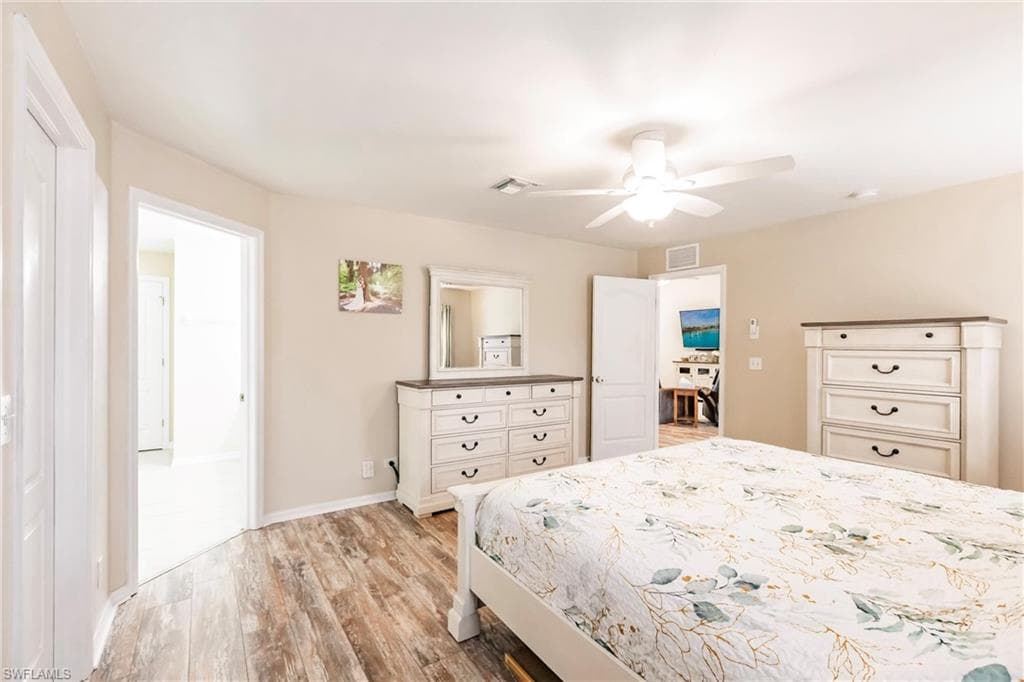 324 Parkdale BLVD-19