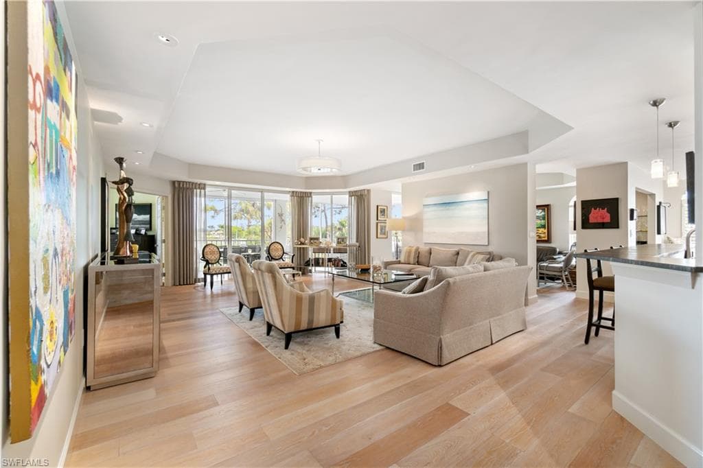 559 Audubon BLVD 201-1