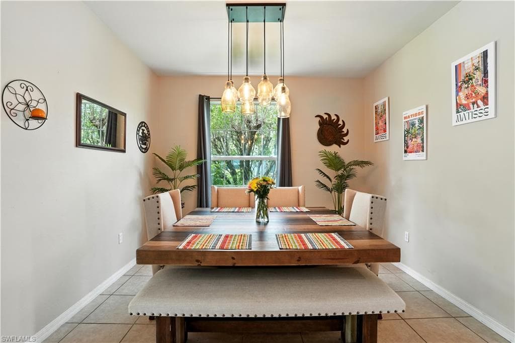 3268 Aralia CT E-16