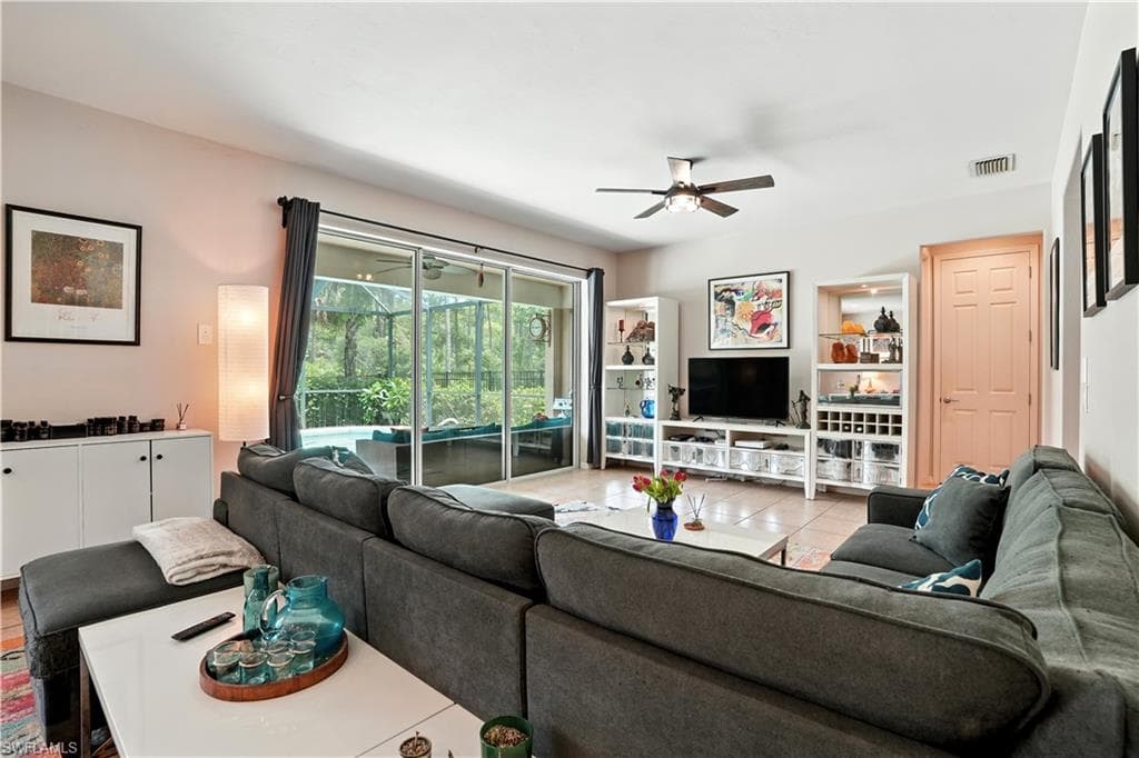 3268 Aralia CT E-10