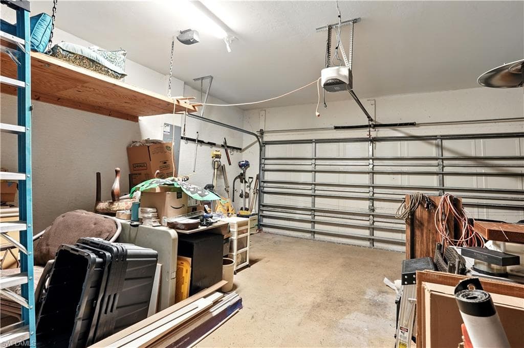 3268 Aralia CT E-35